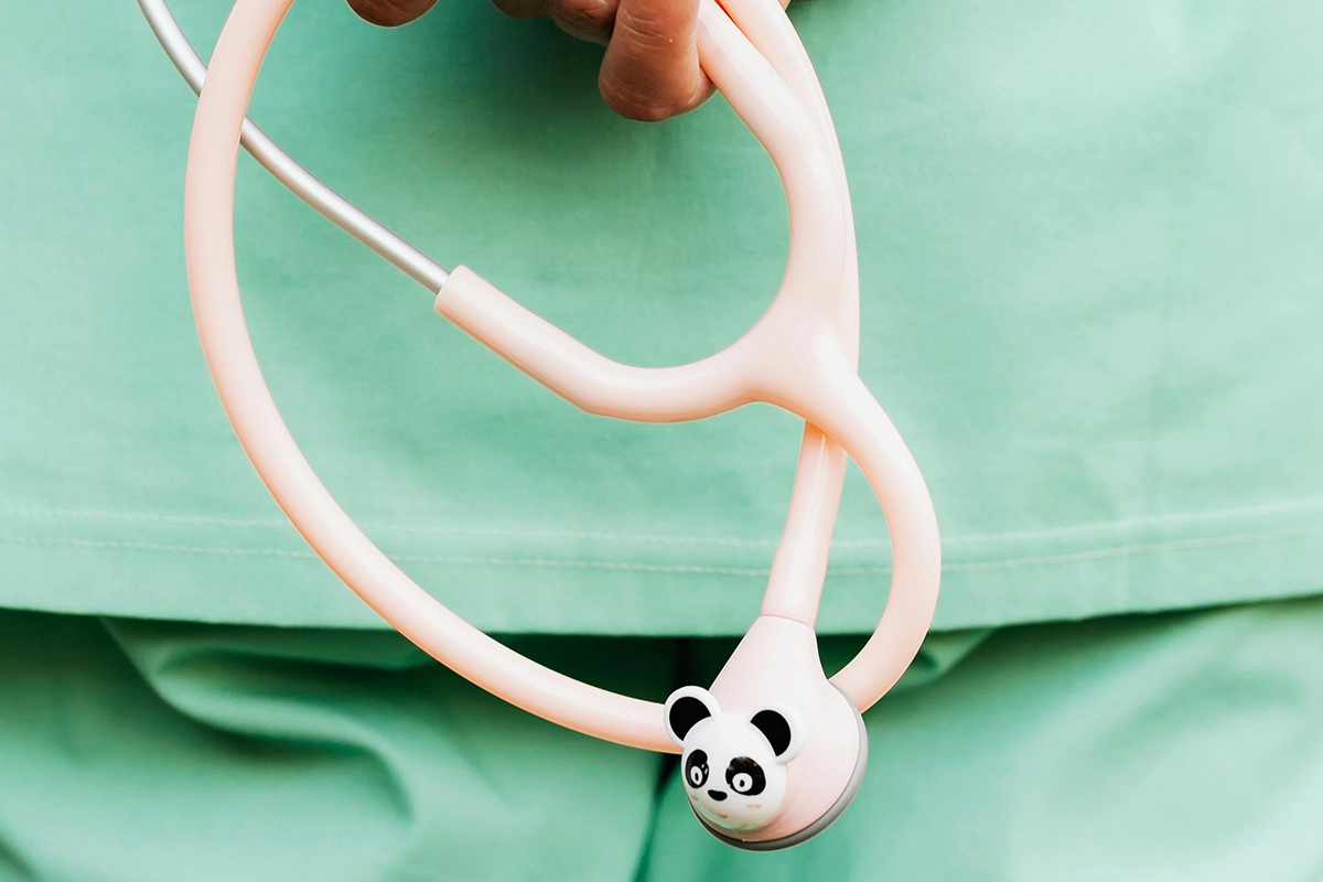 Παιδίατροι στο Καλαμάκι